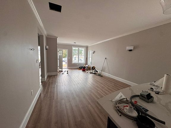 3rd image of 80 Court St #D