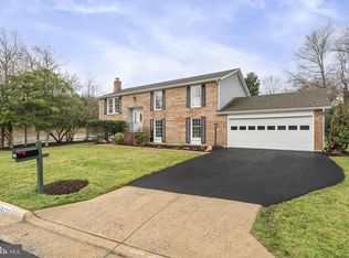 6226 Wilmington Dr, Burke, VA 22015