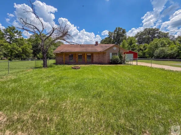 311 Ruff St, New Boston, TX 75570
