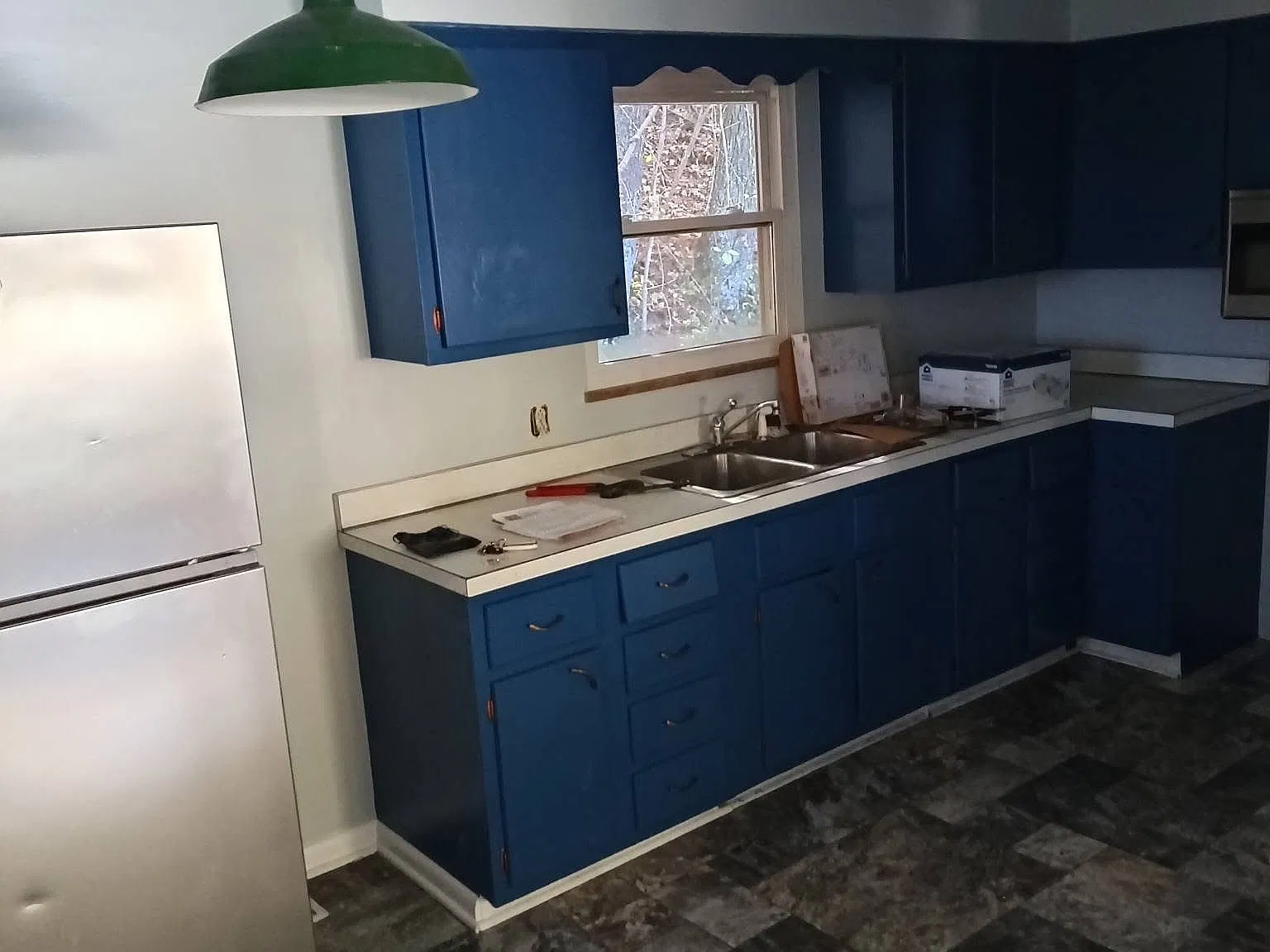 3 bed, 960 sqft, $1,200 — Photo 2
