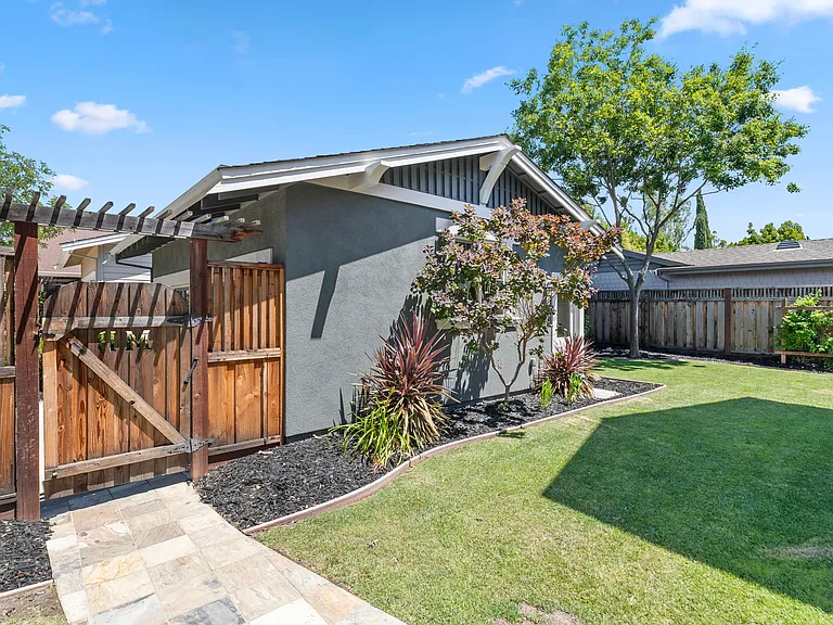 2795 Cooper Cir — Photo 69