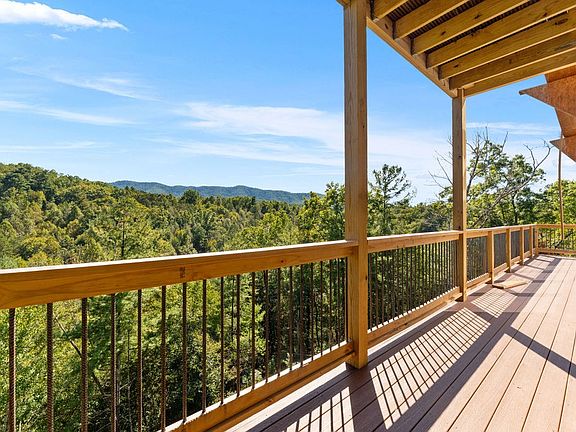 2nd image of 4178 Mountain Rest Way