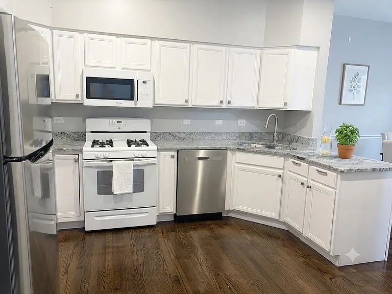 111 Chestnut Hills Cir — Photo 5