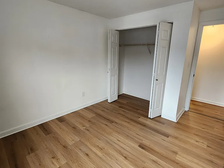 7-8 Irene St #4 — Photo 3