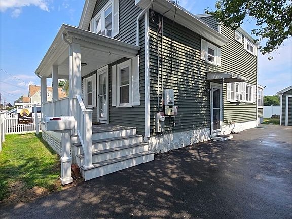 2nd image of 52 Glenwood Rd