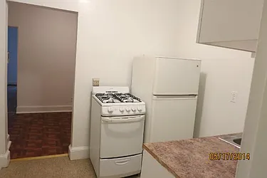Rented by Manhattan Best Realty, Inc.