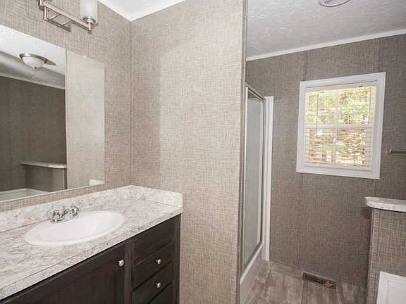 5th image of 4255 Smokecreek Pkwy Lot 037B