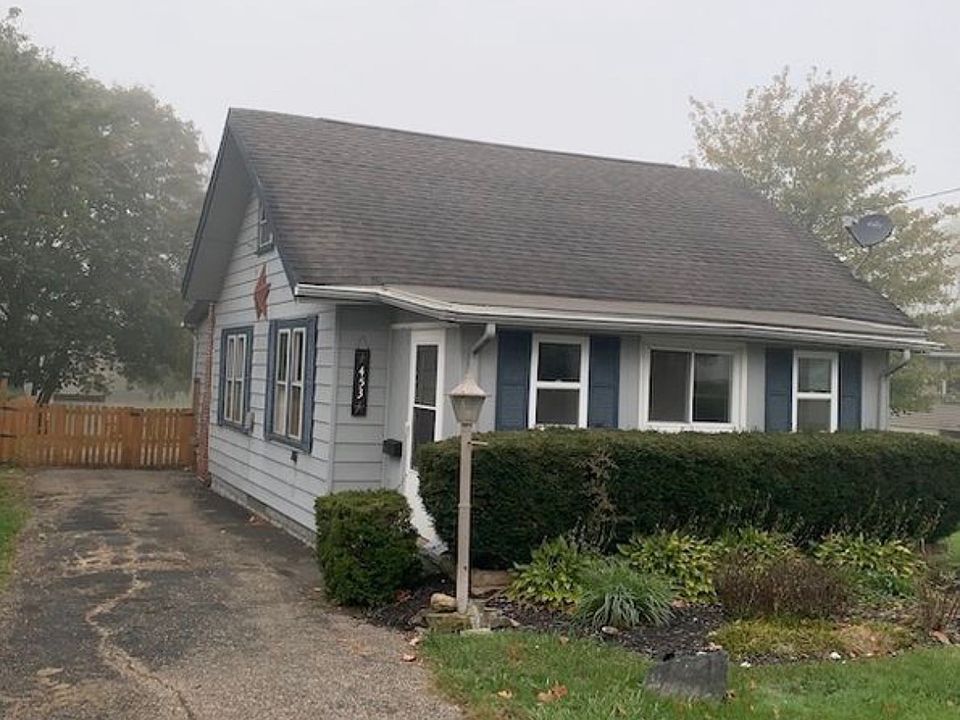 1st image of 453 Van Buren St