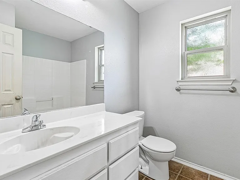 1309 Marlee Cir — Photo 28