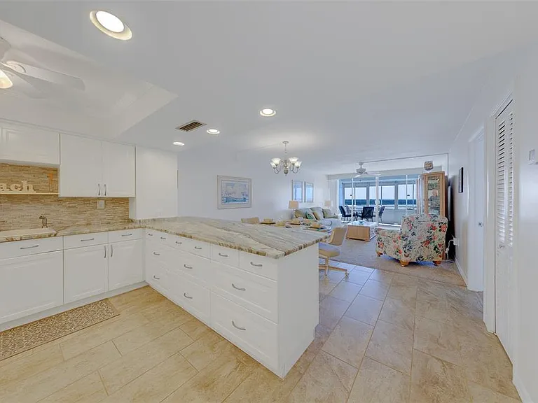 17920 Gulf Blvd #1808 — Photo 5