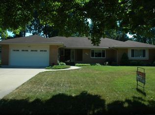 1309 Helen St, Midland, MI 48640