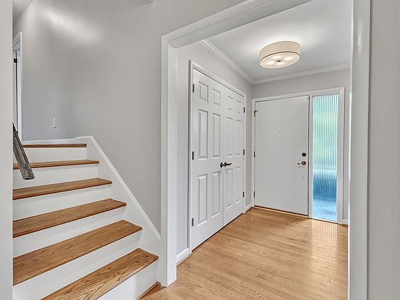 5th image of 1109 Kingwood Dr