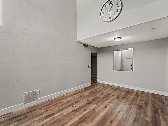 3rd image of 2737 HAVERHILL COURT