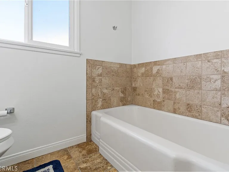 4503 Darien St — Photo 20