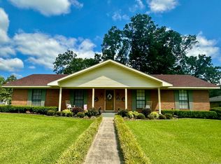 1520 Cedar St, Crossett, AR 71635