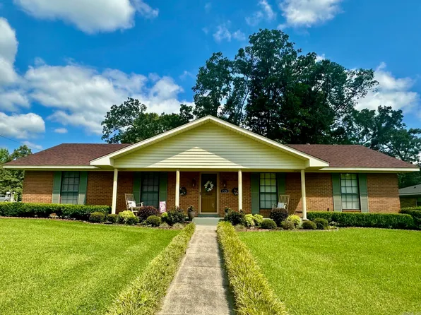 1520 Cedar St, Crossett, AR 71635
