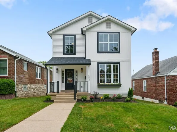 1508 Graham St, Saint Louis, MO 63139