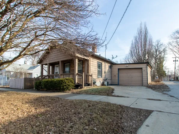 607 N Allin St, Bloomington, IL 61701