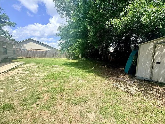 1805 Brookter St — Photo 15