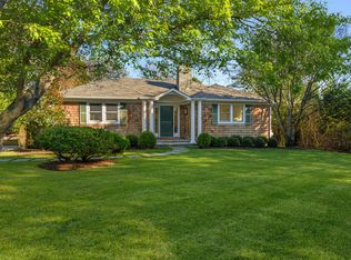 36 Long Springs Rd, Southampton, NY 11968