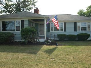 7 Applegate Ln, New Egypt, NJ 08533