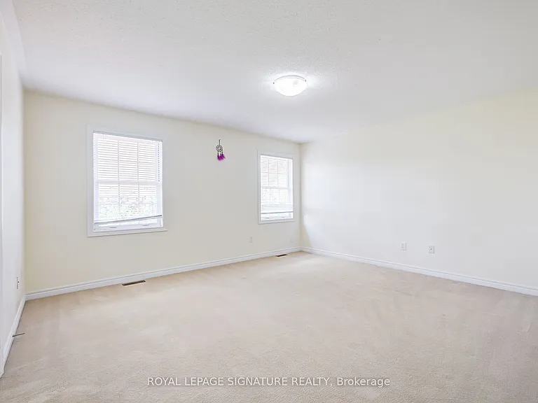 44 Selby Dr — Photo 35