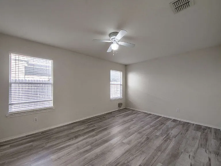 11014 Buckskin Bnd — Photo 18