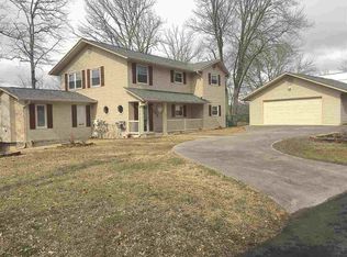 1620 Kinder Ln, Dandridge, TN 37725