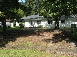 1344 S Sherwood Dr, Charleston, SC 29407