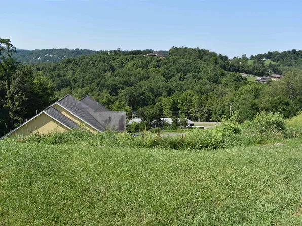 97 Sundance Dr, Morgantown, WV 26508