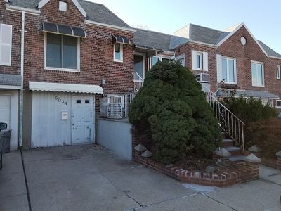 6034 68th St, Flushing, NY, 11378