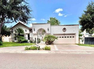 206 Chateau La Fitte Ct, Laredo, TX 78041