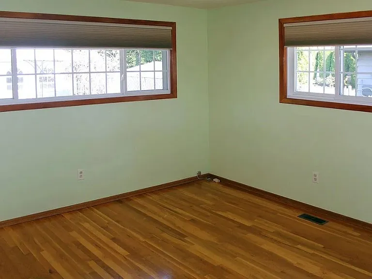 6520 N Sutherlin St — Photo 11