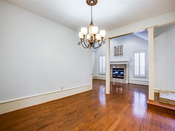 4th image of 3416 Brunchberry Ln
