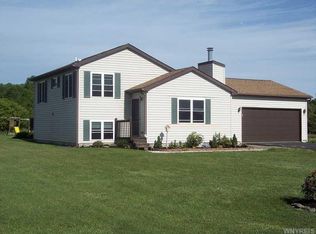 6733 Stinson Rd, Arcade, NY 14009