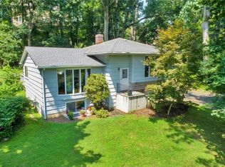 218 Pinebrook Blvd, New Rochelle, NY 10804