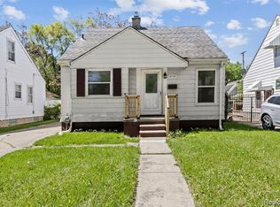 18750 Kingsville St, Detroit, MI 48225
