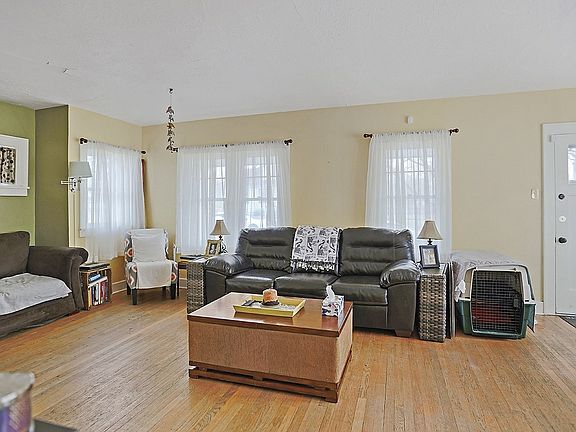 4th image of 517 N Sunnyside Ave