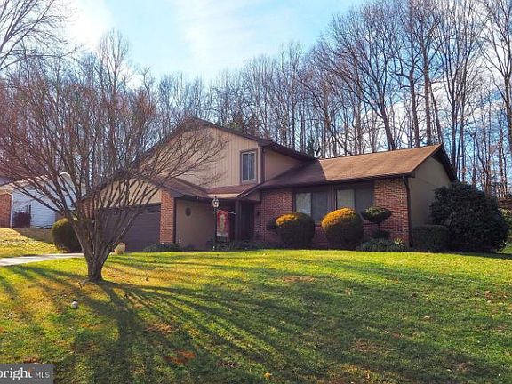 2nd image of 15000 Barkwood Dr