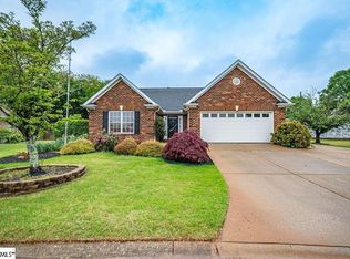 607 Ashley Commons Ct, Greer, SC 29651
