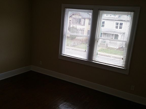 3rd image of 2850 N Capitol Ave