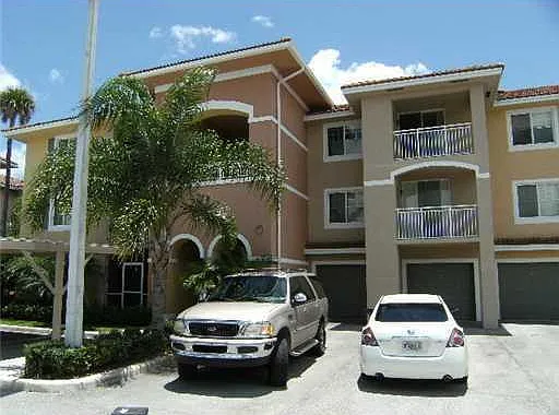 6529 Emerald Dunes Dr #302 — Photo 1