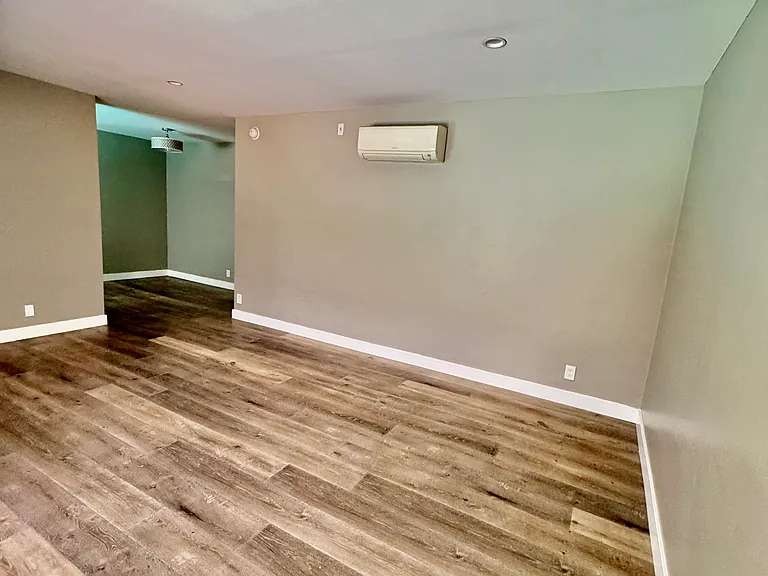 5427 Carlton Way #3 — Photo 14