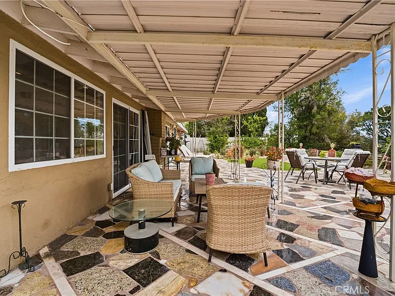 5543 Mason Ave — Photo 32