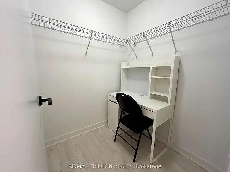 180 Mill St #S516 — Photo 3