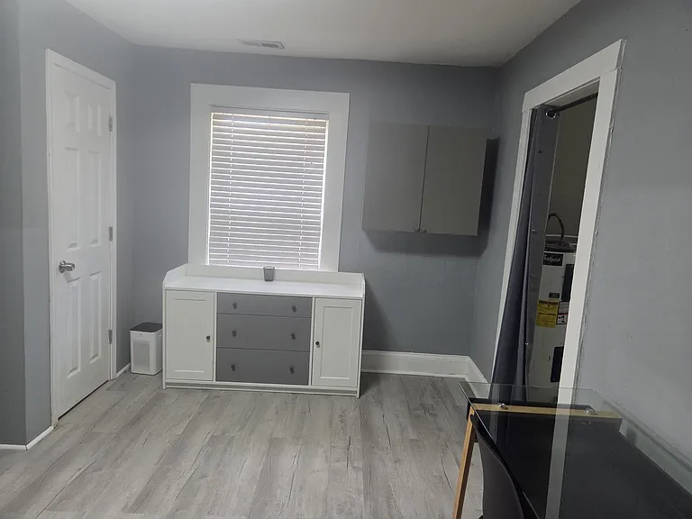 1610 Harrill St — Photo 11