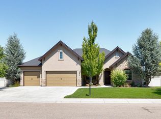 2272 W San Remo Dr, Meridian, ID 83646