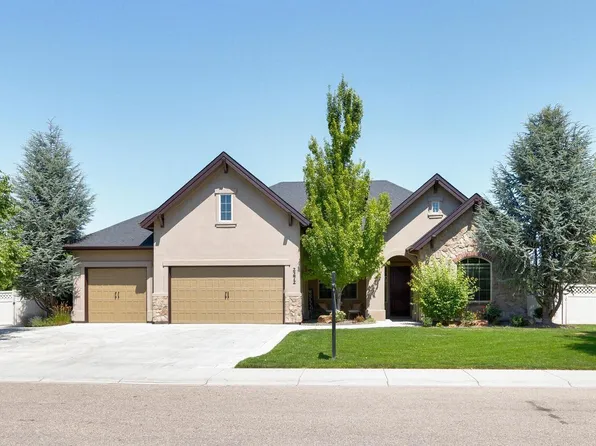 2272 W San Remo Dr, Meridian, ID 83646
