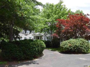 21 Fox Run, Latham, NY 12110