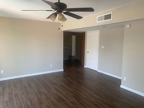 3rd image of 9040 N 40th Dr